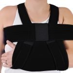 Rankos laikiklis „DEZO“ – patogus ir ergonomiškas įtvaras rankos stabilizavimui po traumų ar operacijų